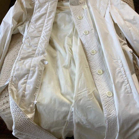 1980’s vintage women’s trench raincoat by Weatherwise by Micki!  New wave punk - Picture 6 of 12